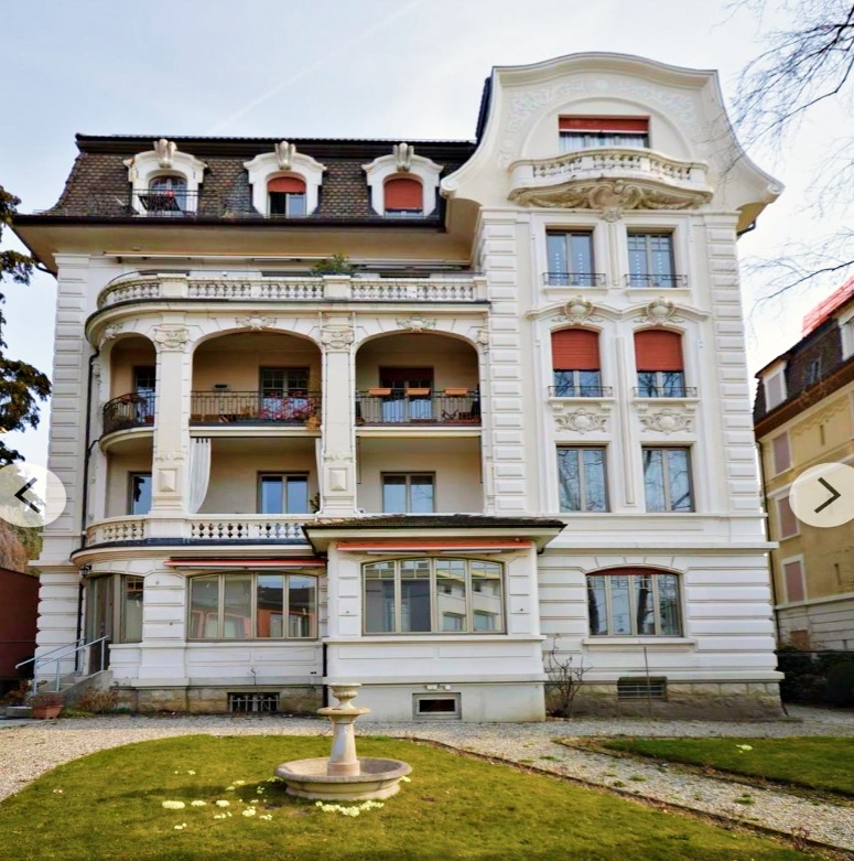 Appartement lumineux de 4 pièces avec balcon au centre de Lausanne